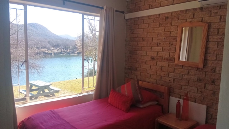 9 Bedroom Property for Sale in Parys Free State